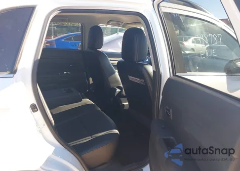 2016 Mitsubishi Outlander Sport 2.4 Sel z USA, uszkodzony, nr VIN JA4AP4AW7GZ029795